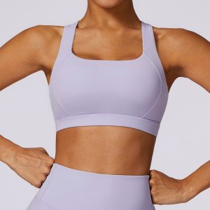 Lavender Seamless Sports Bra - Square Neck Medium Support Top